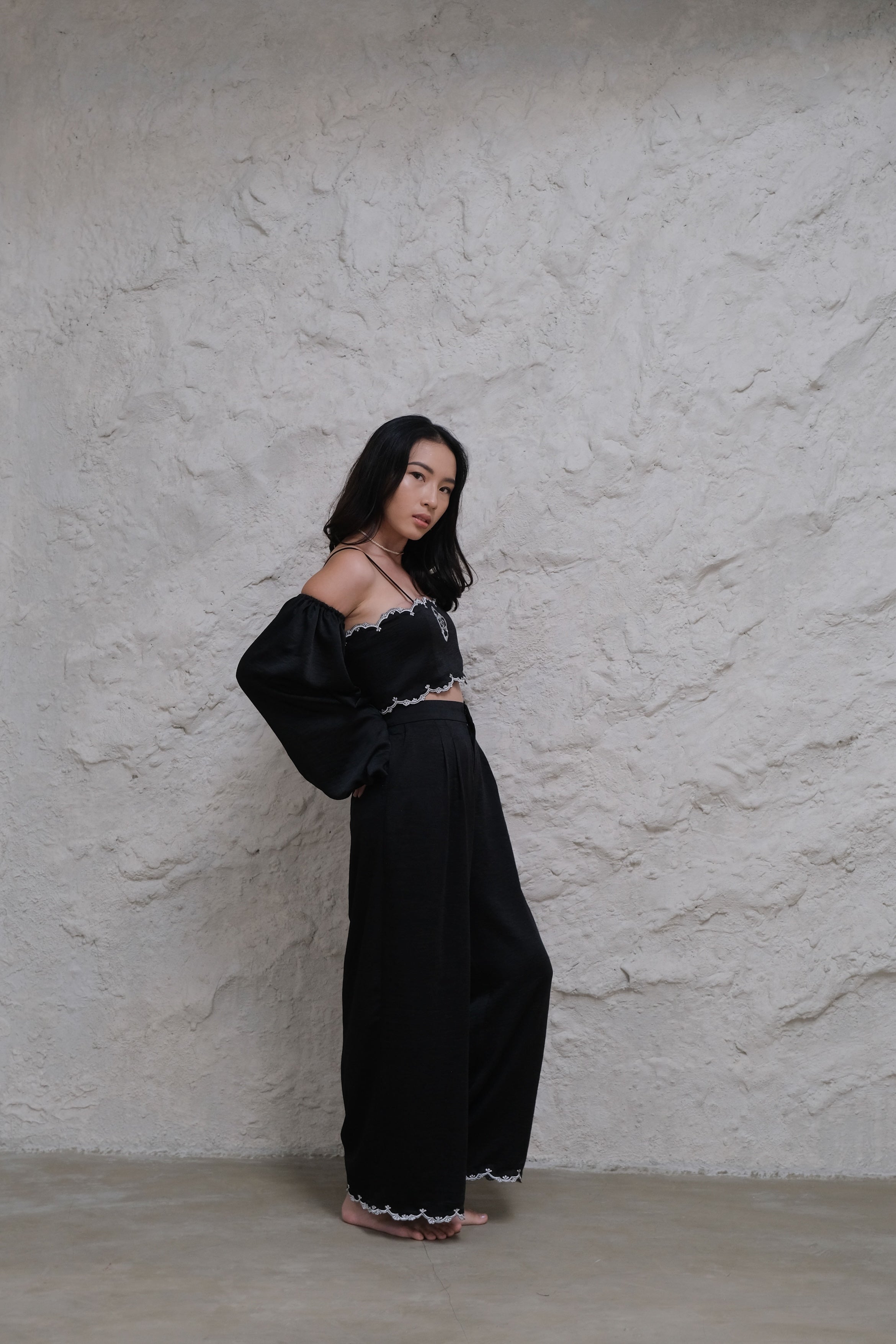 Calla Black