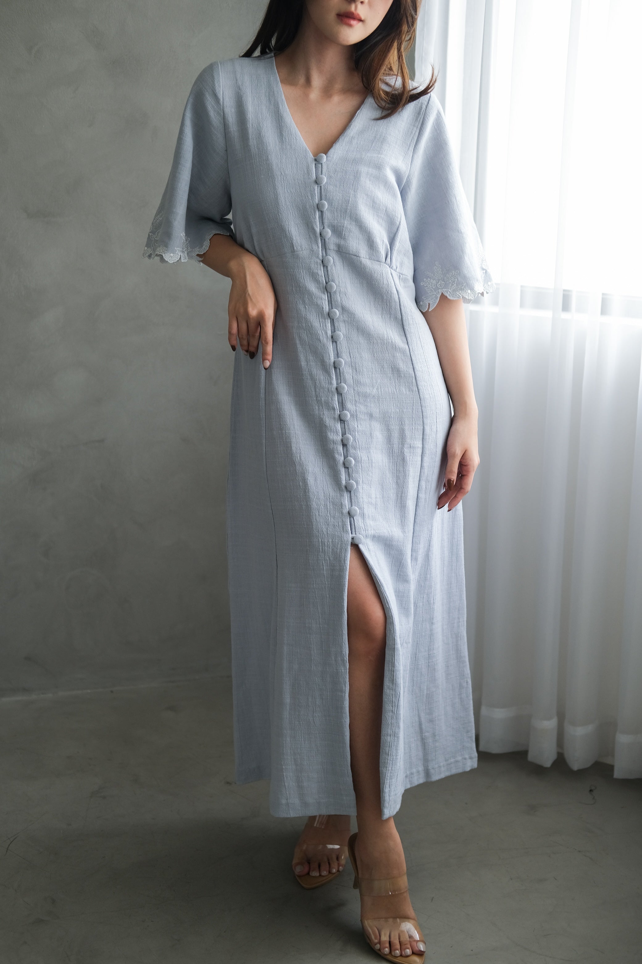 Avery Dress Spindle Blue