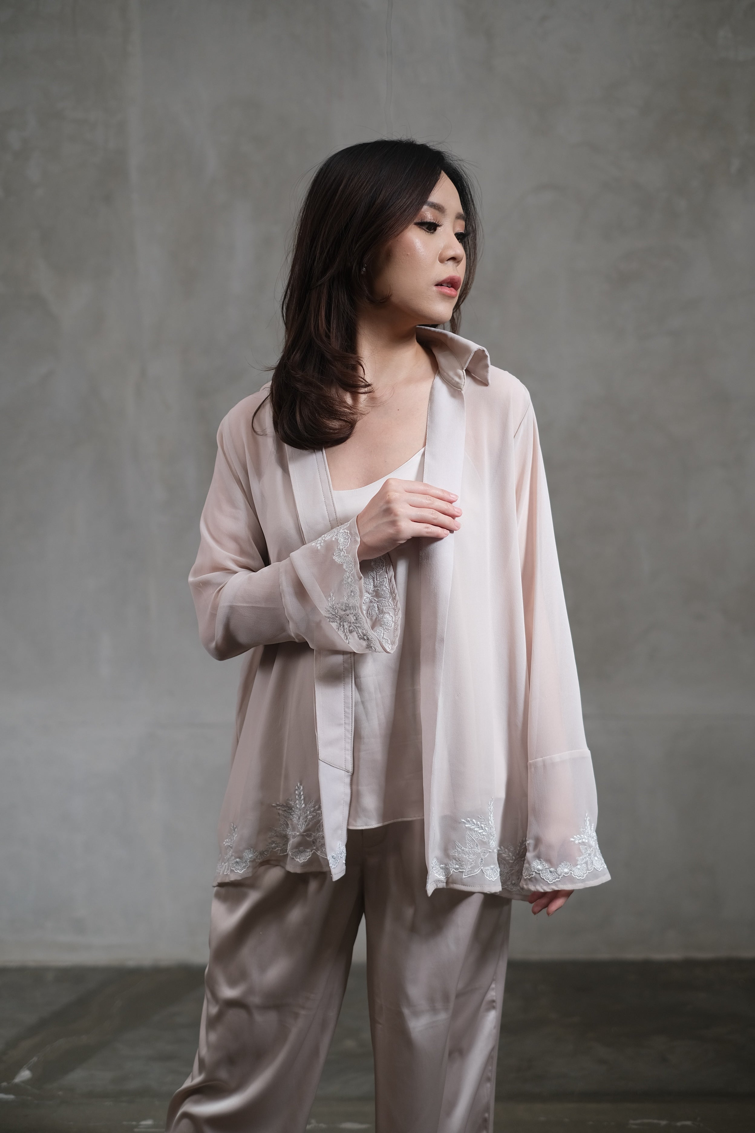Tillie Outer Powder