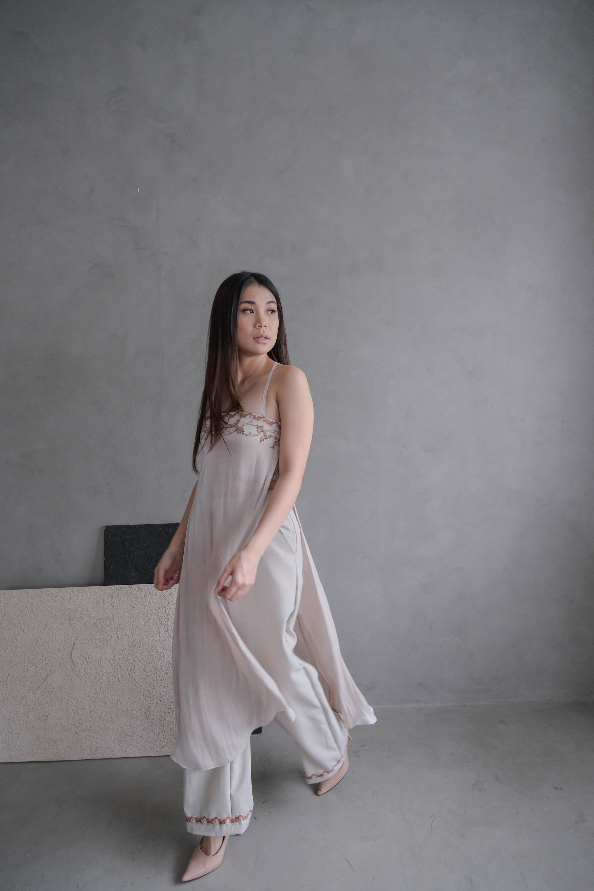 Willow Slit Top