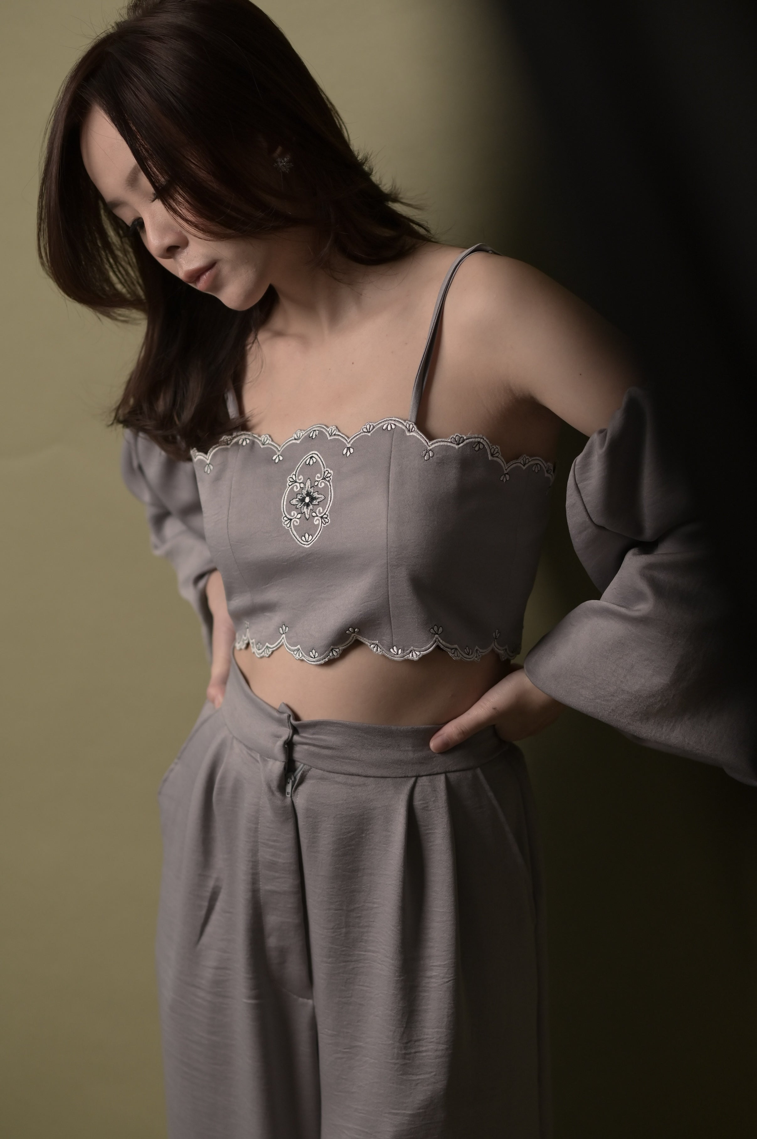Calla Grey